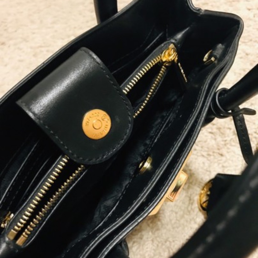 Michael Kors - Picture 4 of 9